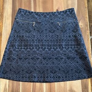 Athleta Strata Skirt featuring a cassava print.
